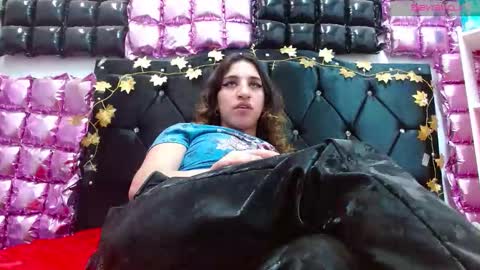 Snapshot of alice_magnus chatting on October 22, 2025, 2:39 pm alice online show from October 22, 2025, 2:39 pm