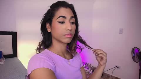 Snapshot of alice_massiel chatting on December 11, 2024, 11:19 am online show from December 11, 2024, 11:19 am