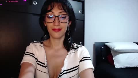 Snapshot of alice_mossa10 chatting on February 11, 2025, 12:59 am alice mossa online show from February 11, 2025, 12:59 am