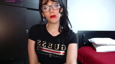 Snapshot of alice_mossa10 chatting on March 4, 2025, 12:39 am alice mossa online show from March 4, 2025, 12:39 am