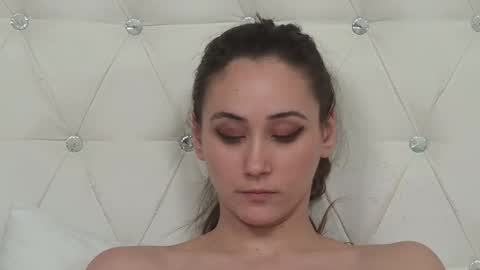 AliceMunro online show from February 28, 2025, 9:33 pm