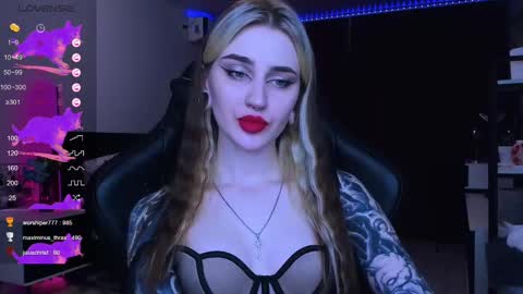 Snapshot of alice_specter chatting on March 9, 2025, 9:14 pm Alice online show from March 9, 2025, 9:14 pm