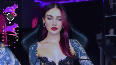 Snapshot of alice_specter chatting on October 10, 2025, 6:18 pm Alice online show from October 10, 2025, 6:18 pm