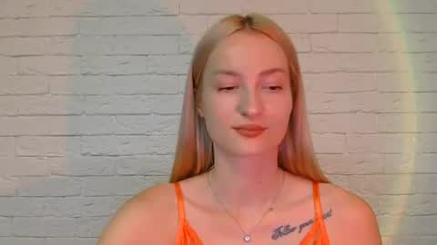 Snapshot of alice_sweet_01 chatting on June 13, 2026, 9:24 pm Alice online show from June 13, 2026, 9:24 pm