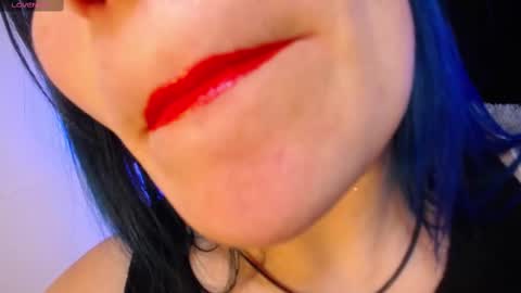 Alice online show from October 8, 2025, 7:22 pm