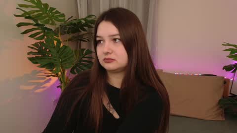 Alice  online show from December 6, 2024, 3:55 pm