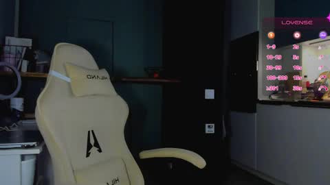 Alice online show from April 14, 2026, 8:31 am