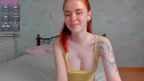 Snapshot of alice_with_freckles chatting on June 18, 2026, 10:30 am Alice online show from June 18, 2026, 10:30 am