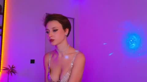 Your sweet Alice INST alicebellies online show from June 7, 2026, 2:54 pm