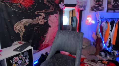 Alice Danger     online show from February 25, 2026, 8:07 pm