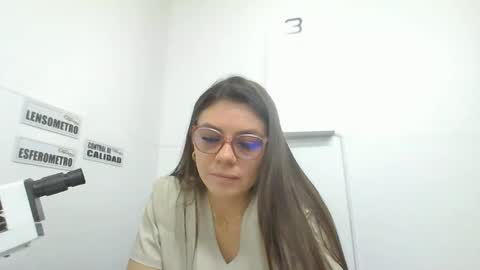 Snapshot of alicee16 chatting on January 11, 2025, 4:57 pm alicee16 online show from January 11, 2025, 4:57 pm