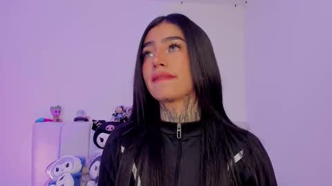 Snapshot of alicee_0 chatting on September 26, 2025, 5:06 pm Alice online show from September 26, 2025, 5:06 pm