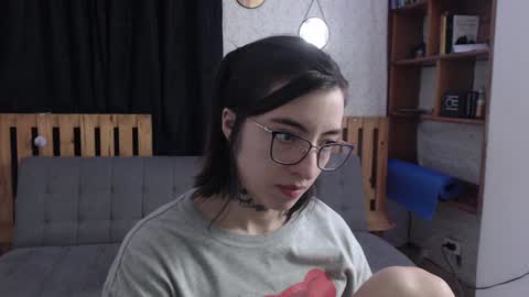 Snapshot of alicee_logan_ chatting on February 6, 2025, 1:49 am alicee_logan_ online show from February 6, 2025, 1:49 am
