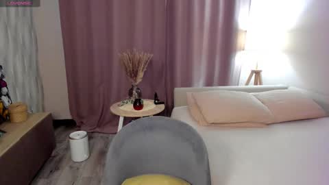 Daniella online show from February 11, 2025, 2:03 am