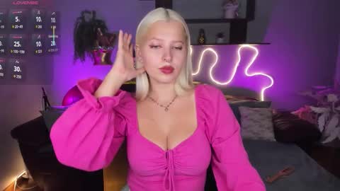 Alice online show from September 19, 2025, 11:55 am