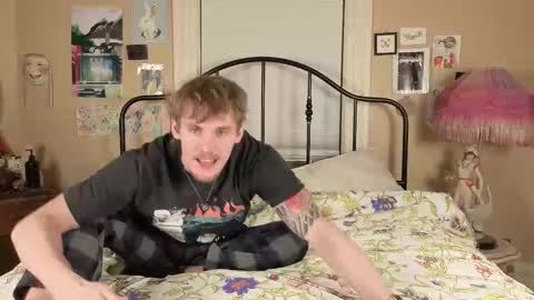 Snapshot of aliceinaceland chatting on October 10, 2025, 2:10 am AliceInAceland online show from October 10, 2025, 2:10 am