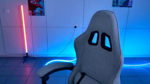 Snapshot of aliceinredsquare_ chatting on November 5, 2025, 5:18 am Alice online show from November 5, 2025, 5:18 am