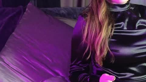 Snapshot of alicejameson chatting on January 15, 2025, 8:48 pm alicejameson online show from January 15, 2025, 8:48 pm