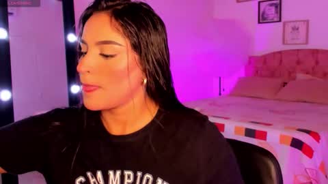  ALICEKIING online show from October 20, 2025, 2:34 am