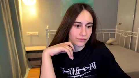 Snapshot of alicekollt chatting on July 4, 2026, 9:43 pm alicekollt online show from July 4, 2026, 9:43 pm