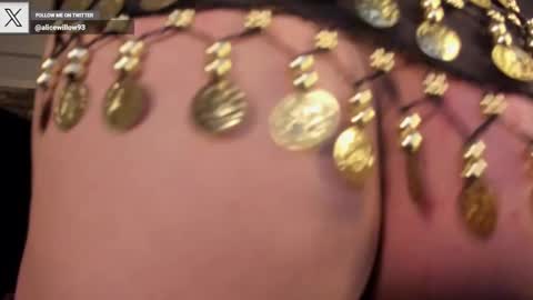 Snapshot of alicewillow chatting on March 12, 2025, 5:02 am Alice online show from March 12, 2025, 5:02 am