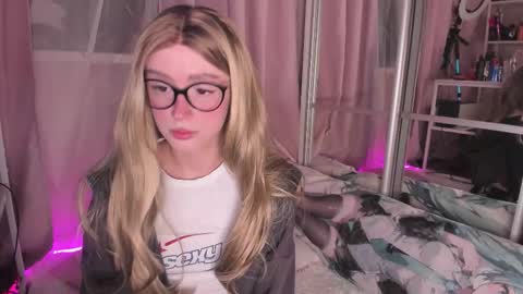 from wonderland online show from February 5, 2026, 3:38 pm