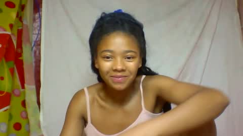 alicia9794 online show from May 7, 2026, 7:08 pm