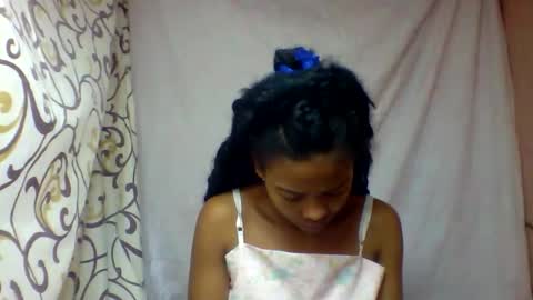 alicia9794 online show from June 7, 2026, 10:41 am