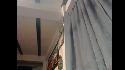 Snapshot of alicia_carr chatting on March 7, 2025, 6:13 am Alicia online show from March 7, 2025, 6:13 am