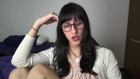 Snapshot of alicia_love29 chatting on January 9, 2025, 3:26 am Alice online show from January 9, 2025, 3:26 am