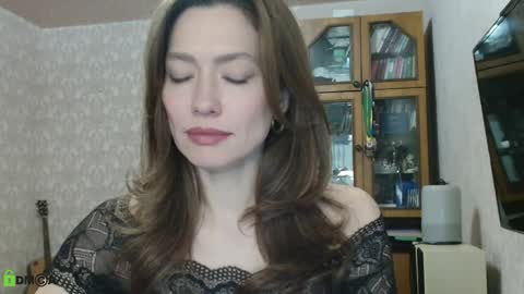 Alicia online show from March 25, 2026, 4:46 pm
