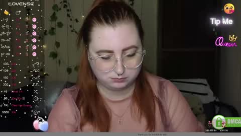Snapshot of aliciaaared_kis chatting on April 9, 2026, 6:19 am Alicia online show from April 9, 2026, 6:19 am