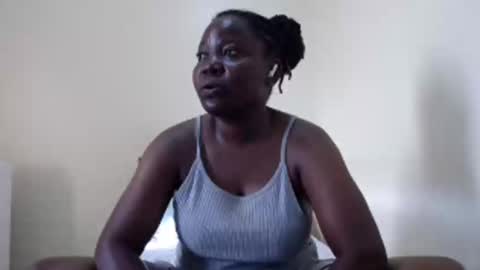 alicialust1 online show from January 8, 2025, 2:03 pm