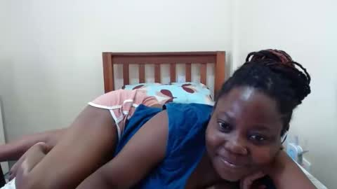 alicialust1 online show from January 17, 2025, 6:04 am