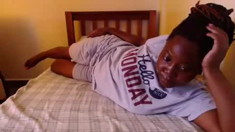 alicialust1 online show from January 20, 2025, 12:49 pm