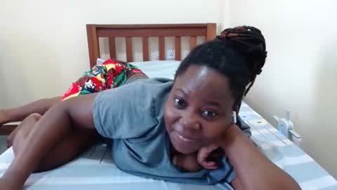 alicialust1 online show from February 7, 2025, 5:52 am