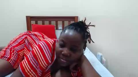 alicialust1 online show from February 19, 2025, 6:10 pm