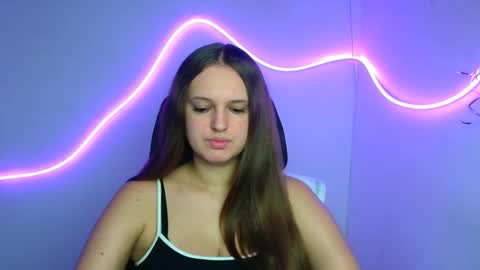 Snapshot of alicie_dream_ chatting on September 26, 2025, 11:14 am Alicie online show from September 26, 2025, 11:14 am
