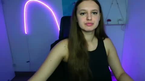 Snapshot of alicie_dream_ chatting on October 25, 2025, 6:10 am Alicie online show from October 25, 2025, 6:10 am