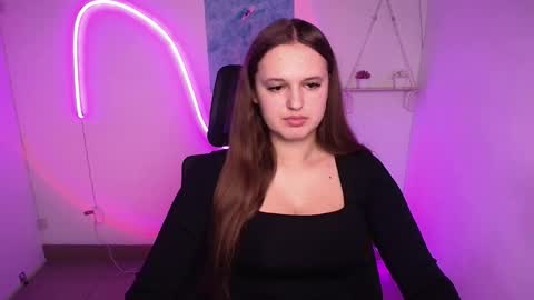 Snapshot of alicie_dream_ chatting on October 30, 2025, 12:17 pm Alicie online show from October 30, 2025, 12:17 pm