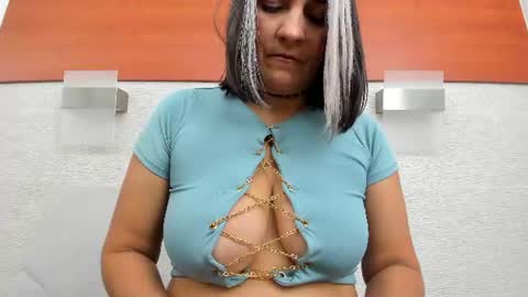 Snapshot of alicie_green chatting on June 22, 2026, 2:46 am im tutti online show from June 22, 2026, 2:46 am