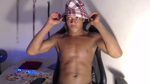 Snapshot of alid_17 chatting on December 17, 2024, 6:31 pm Alid 17 online show from December 17, 2024, 6:31 pm