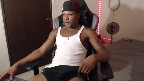 Snapshot of alid_17 chatting on January 8, 2025, 11:19 pm Alid 17 online show from January 8, 2025, 11:19 pm