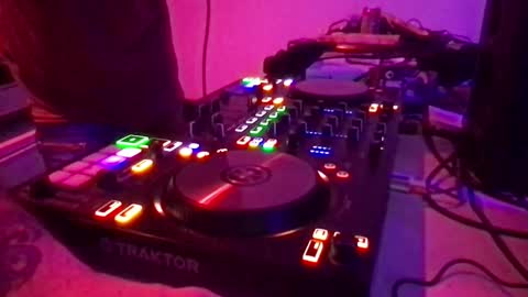 Snapshot of alien8720 chatting on February 9, 2025, 3:53 am busco rockera online show from February 9, 2025, 3:53 am