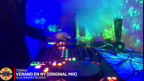 Snapshot of alien8720 chatting on September 26, 2025, 6:56 pm busco rockera online show from September 26, 2025, 6:56 pm