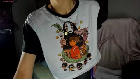 Snapshot of alien_universe chatting on September 17, 2025, 10:55 pm Aiko Independent Model online show from September 17, 2025, 10:55 pm