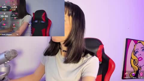 Snapshot of alien_universe chatting on September 29, 2025, 10:25 pm Aiko Independent Model online show from September 29, 2025, 10:25 pm