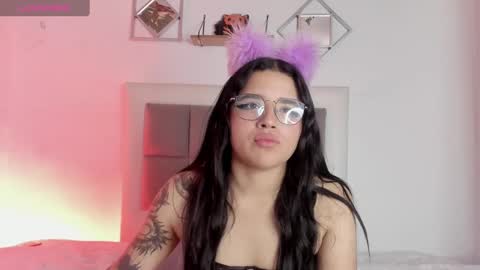 Snapshot of aliice_walker_ chatting on January 10, 2025, 3:37 pm aliice_walker_ online show from January 10, 2025, 3:37 pm