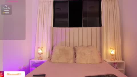 Alisson  online show from February 8, 2026, 4:27 am