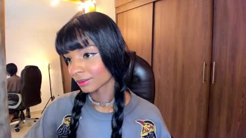 Snapshot of alika_houston chatting on March 2, 2025, 9:21 am IG Alik nasso online show from March 2, 2025, 9:21 am